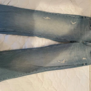 Pull & Bear jeans  - Bootcut jeans från Pull & bear storlek 34!