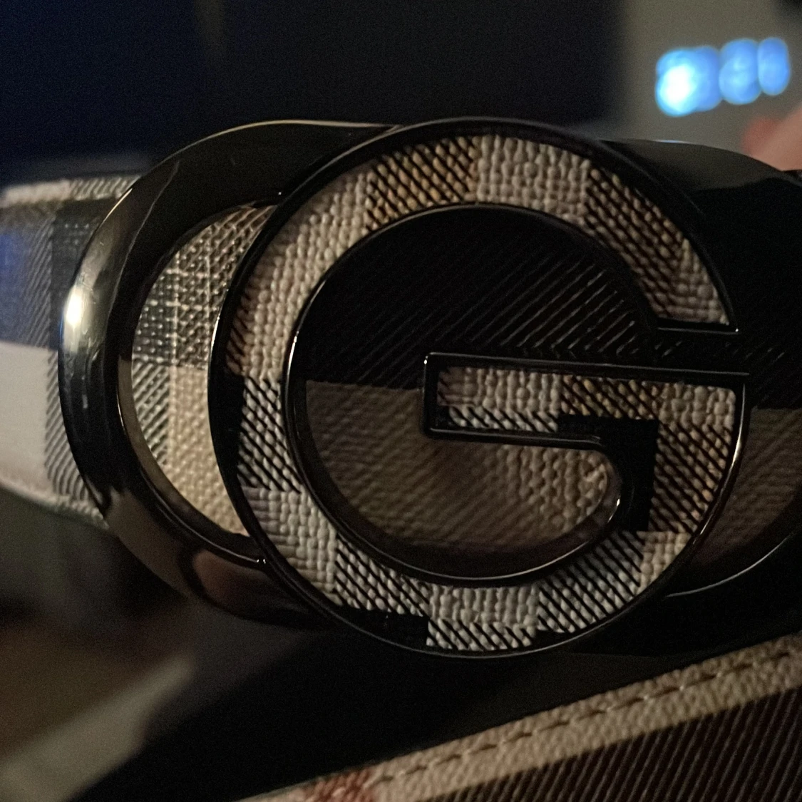 Guess bälte 120cm  - 1