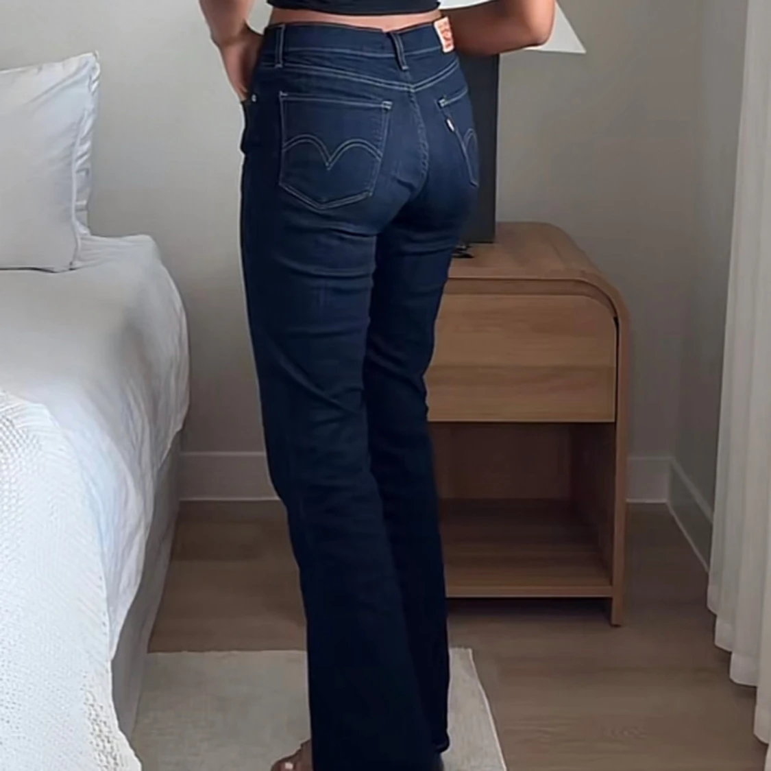 Levi's 725 High-Rise Bootcut Jeans - 1