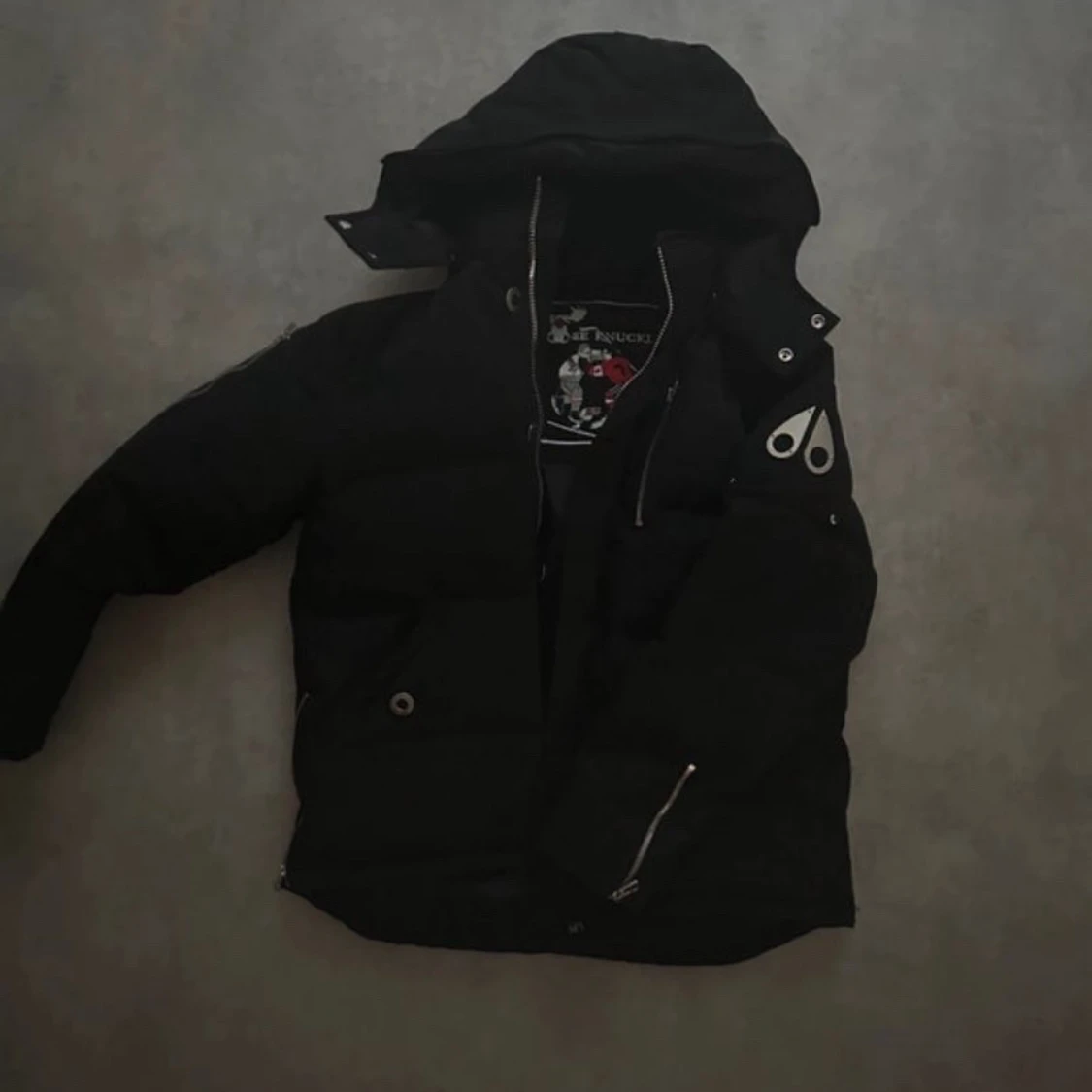 Svart dunjacka Moose Knuckles M