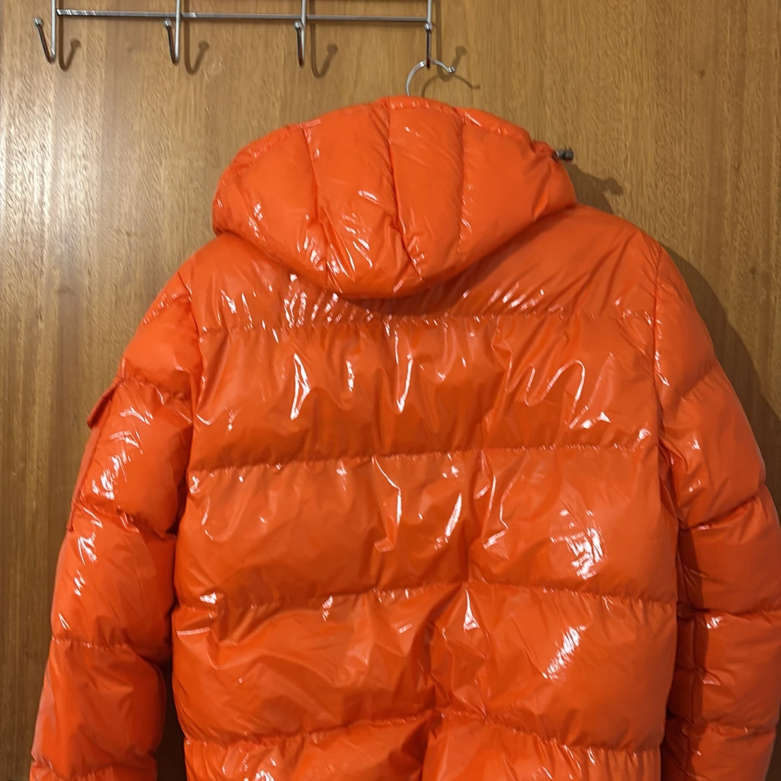 Orange dunjacka från Moncler - 3