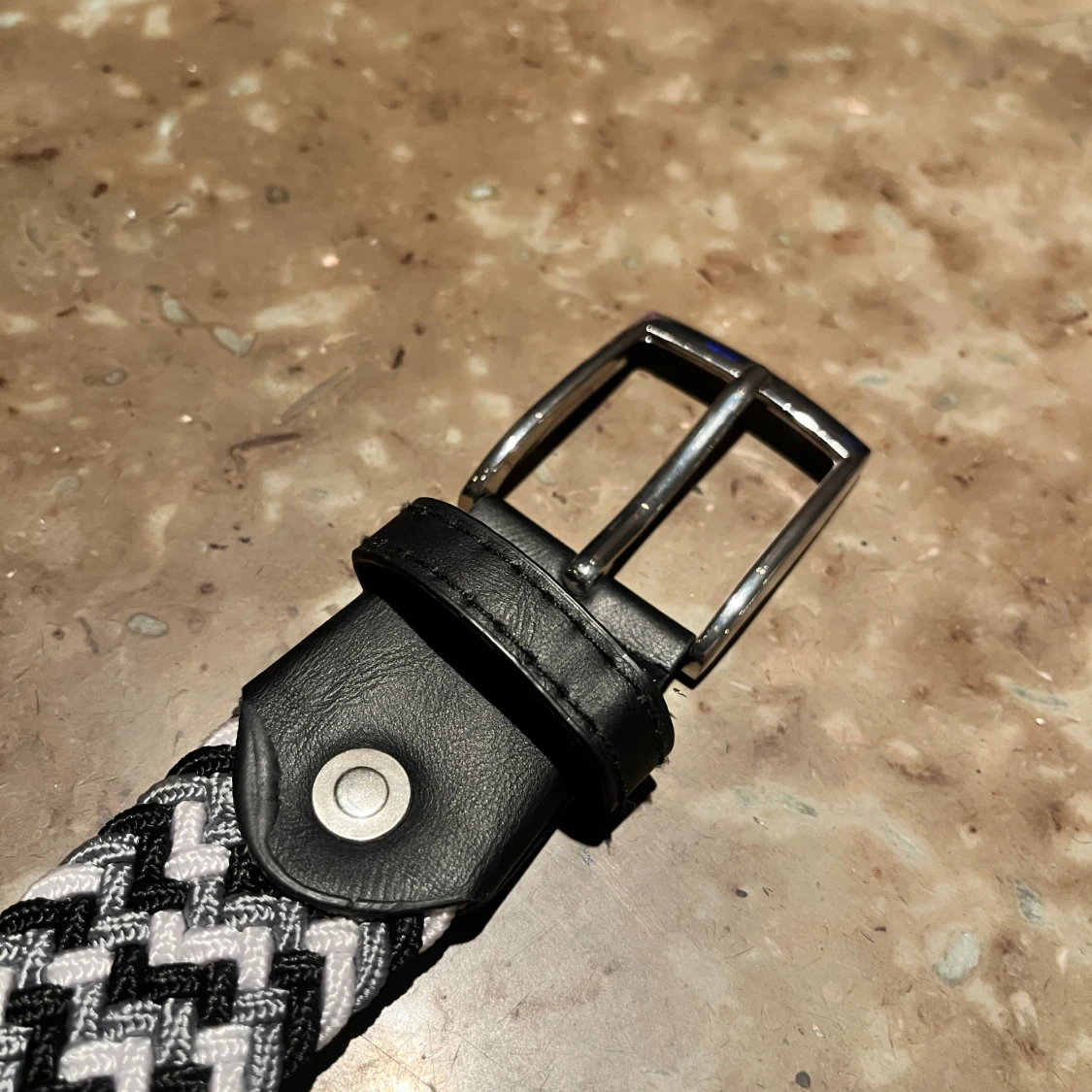 Svart och vit flätad bälte - 1