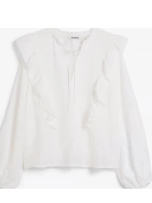 super fin Blus - Säljer denna super fina blus som är perfekt till alla tillfällen