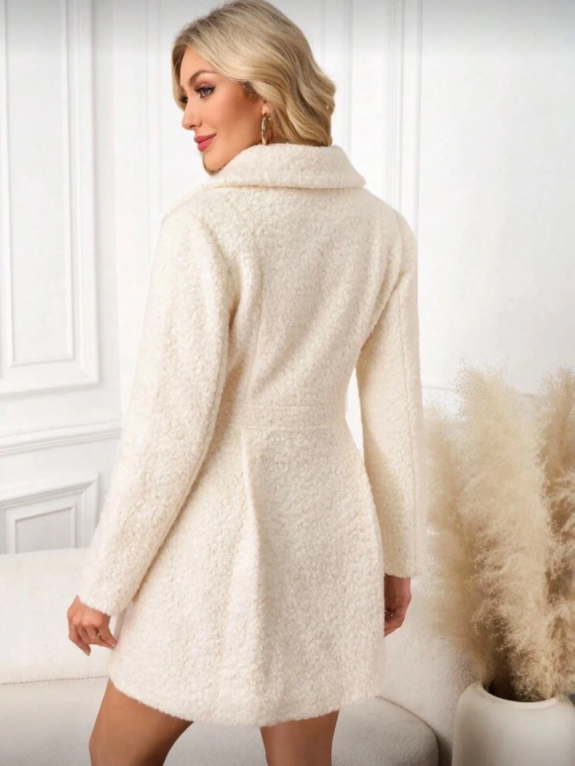 Vit teddyjacka med pärlknappar - 3