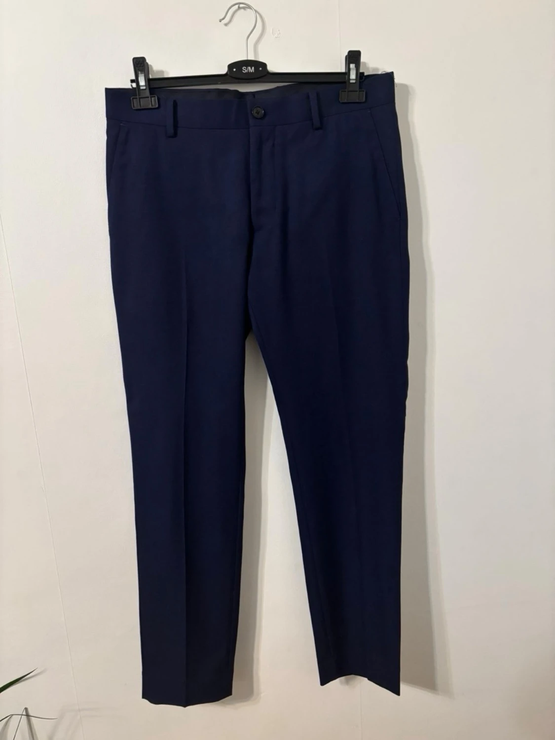 Mörkblå kostym från Riley Brothers - 3