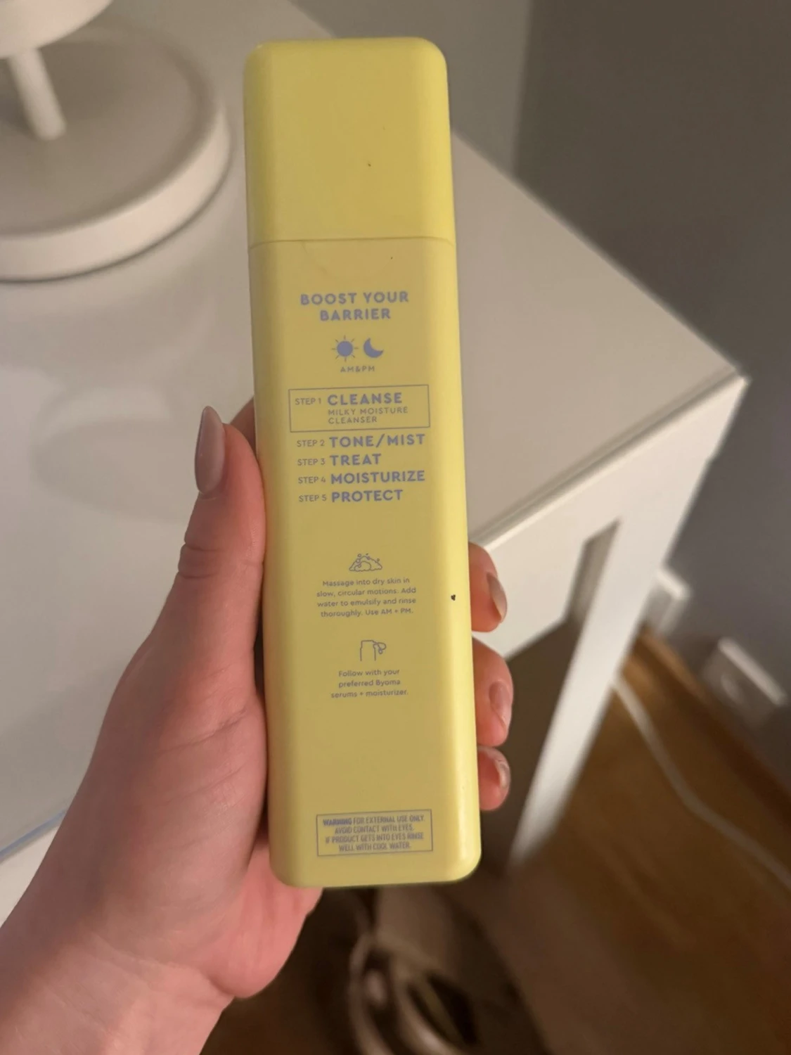 BYOMA Milky Moisture Cleanser 175ml - 1