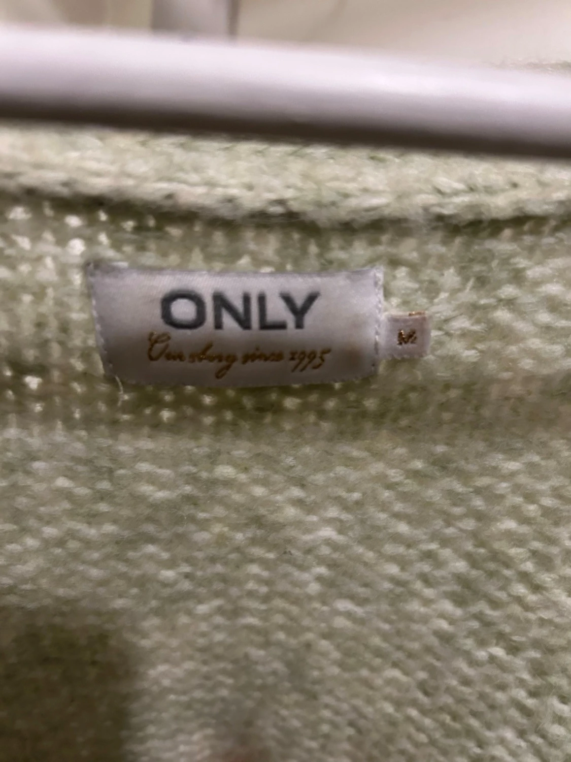 Ljusgrön stickad kofta från ONLY - 2