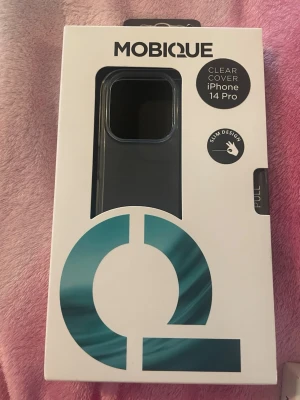  Mobilskal  -  Råka köpa fel mobilskal till min telefon så säljer de helt oanvända 