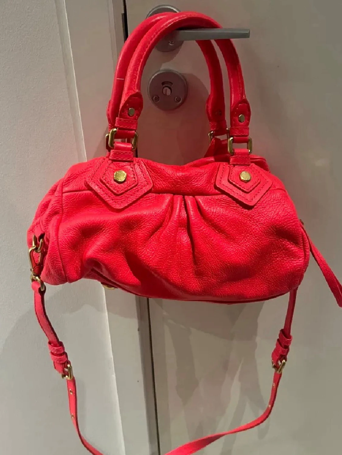 Röd axelväska från Marc by Marc Jacobs - 1