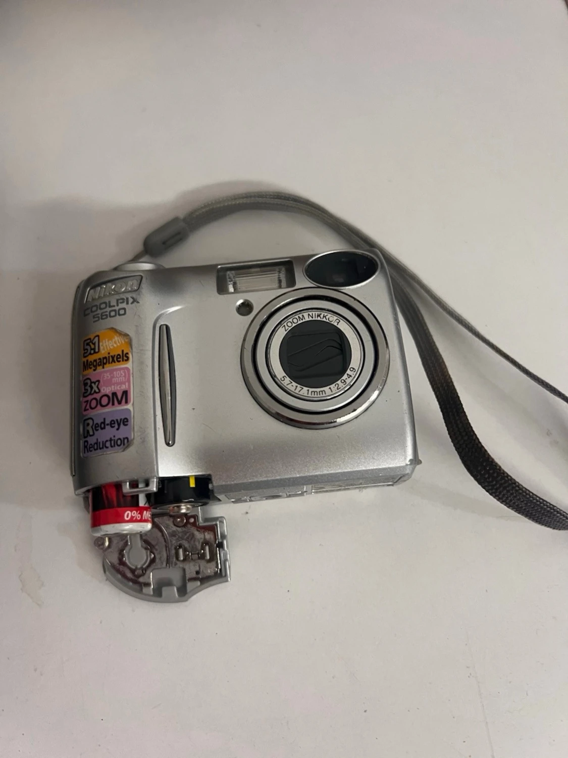 Nikon Coolpix 5600 - 4