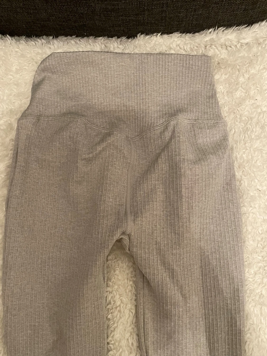 Grå ribbade flare tights från Aim'n - 2