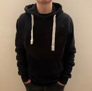 Superdry Hoodie - - Condition: 8/10 - Color: Black - Size: L/M