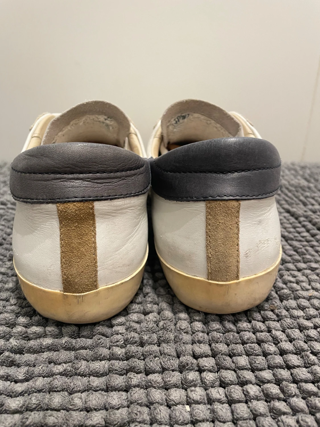 Phillipe models  - 2