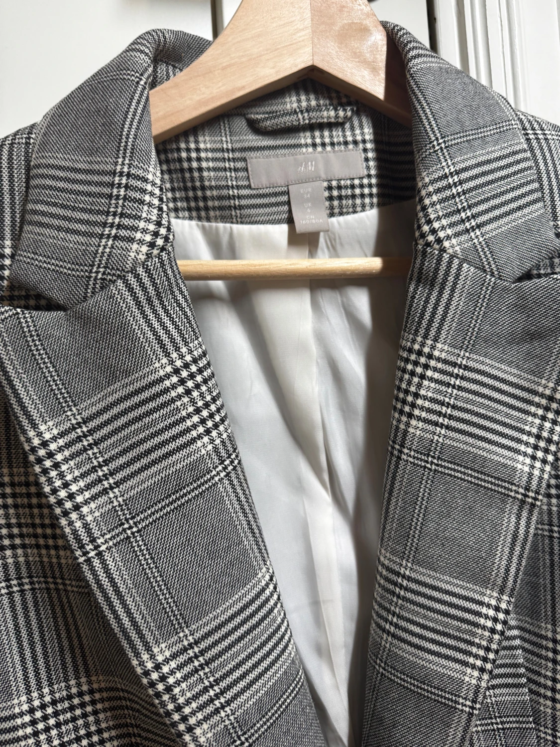 Grå rutig kavaj från H&M - 1