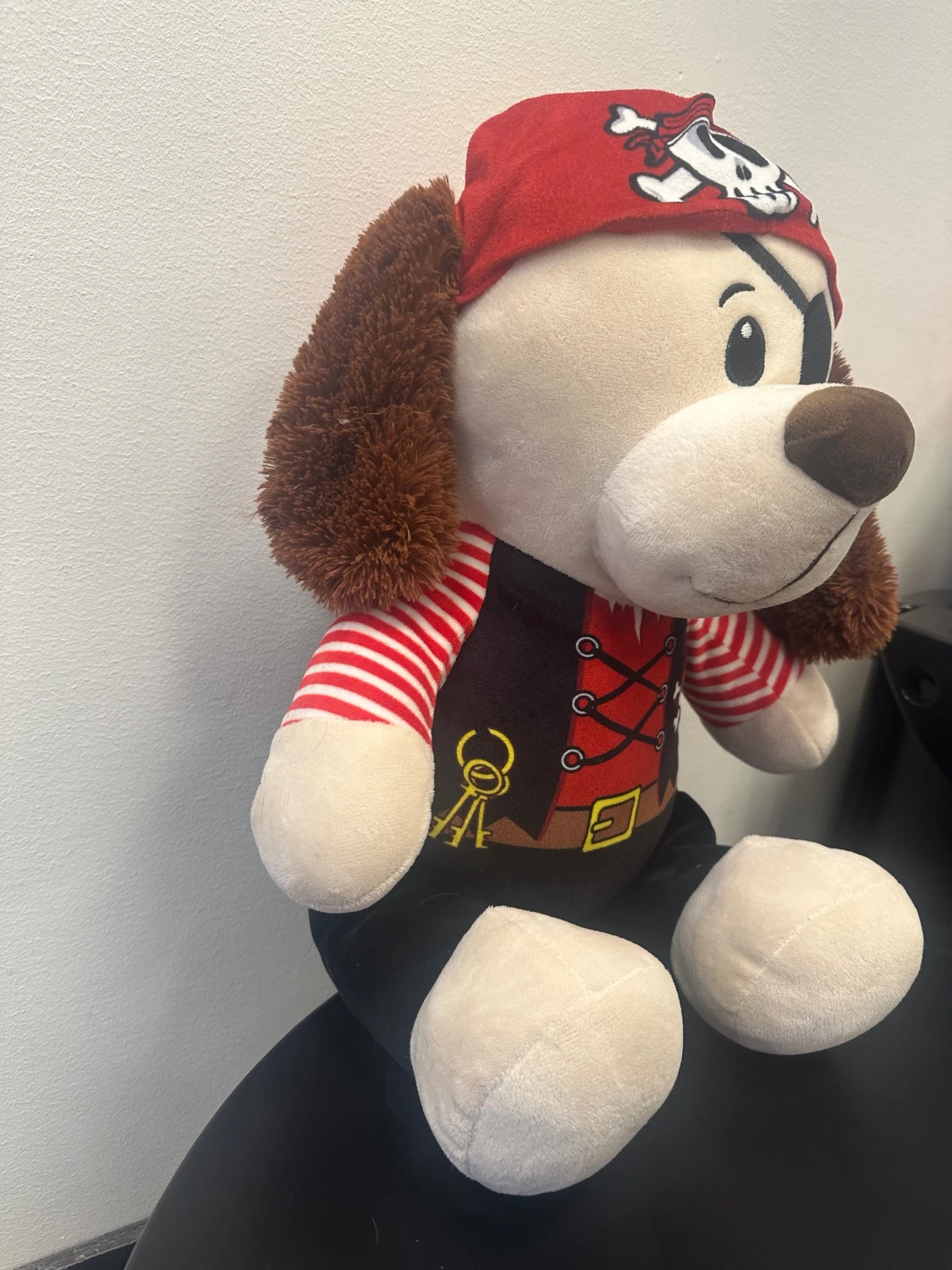 Svart och röd piratväst med snörning - 1