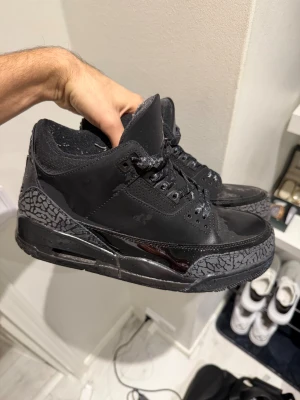Jordan 3 black cats - Size 45, used couple times