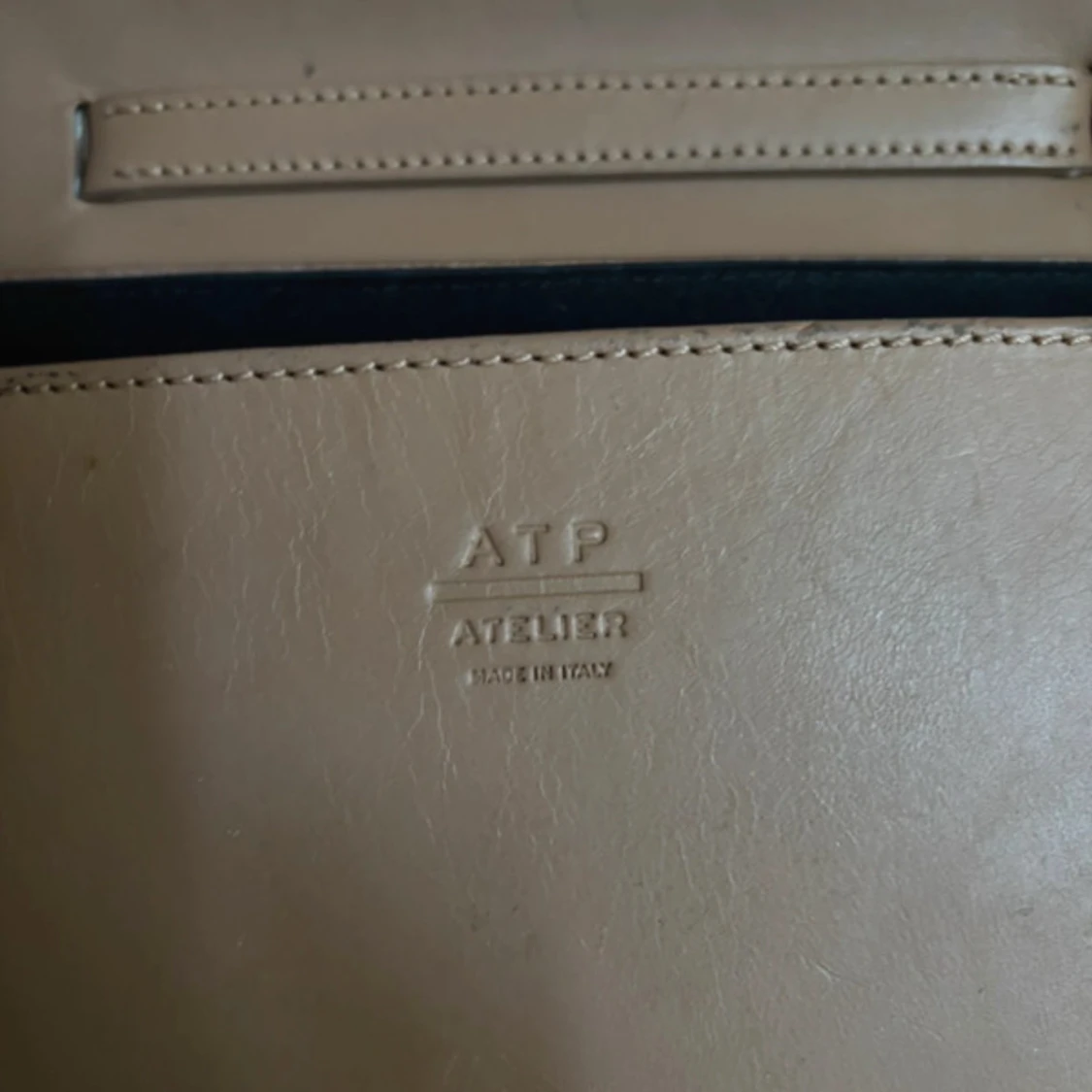 Beige handväska från ATP Atelier - 4