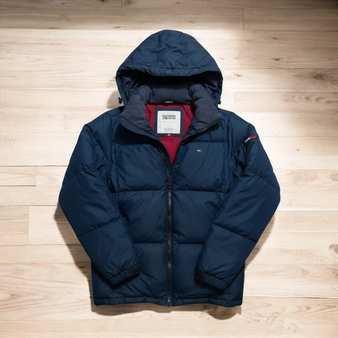 Mörkblå dunjacka Tommy Hilfiger