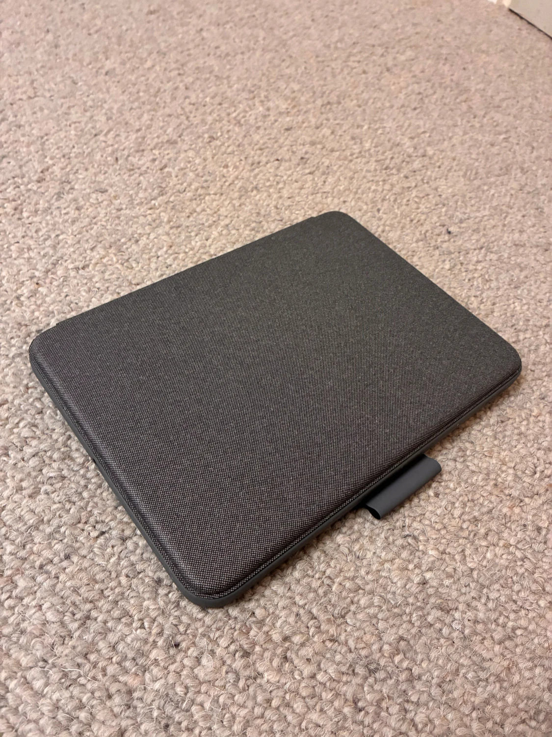 Logitech Combo Touch - 4