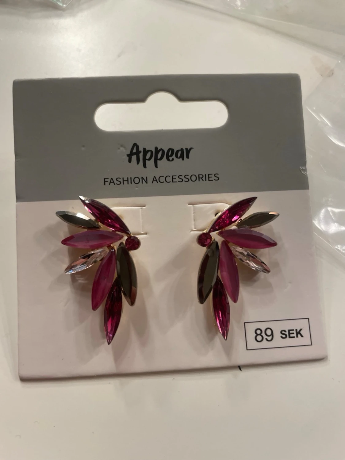 Färgglada örhängen nya 