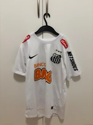 Santos BMG Neymar - En fin neymar tröja från Santos