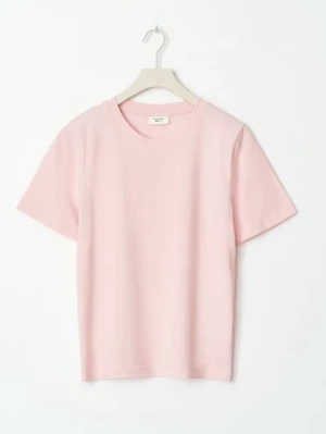 Rosa T-shirt - Rosa T-shirt från Gina, använt ett fåtal gånger 