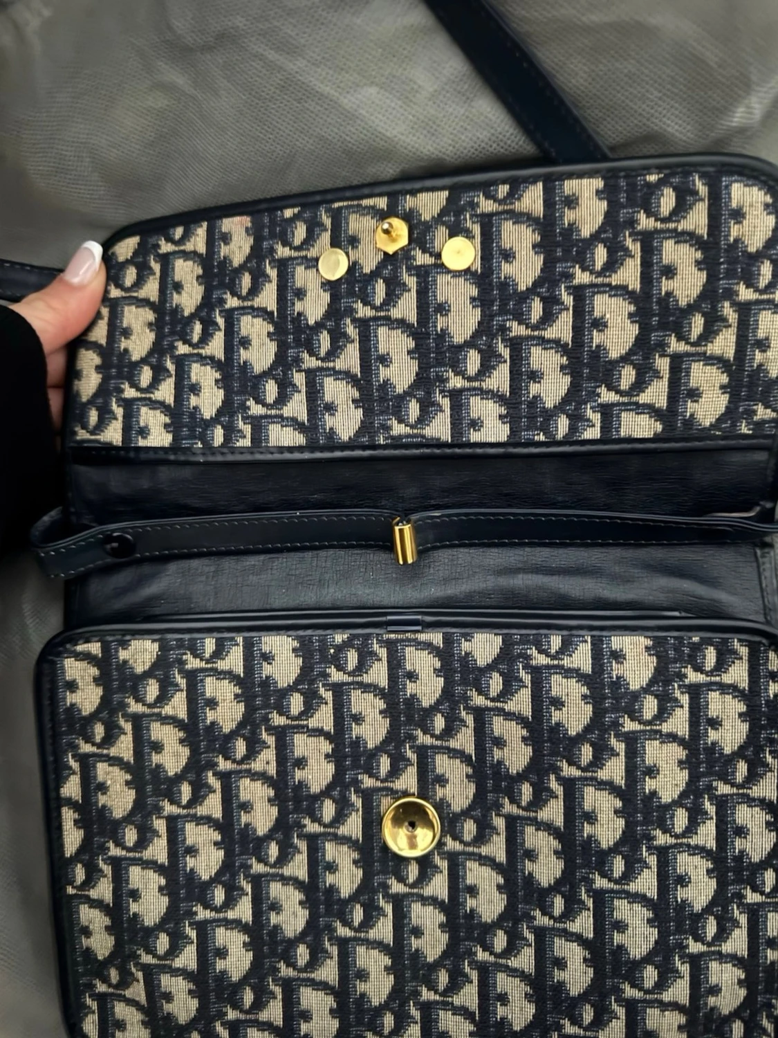 Dior monogram axelremsväska - 2