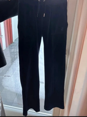 Juicy couture  - För små