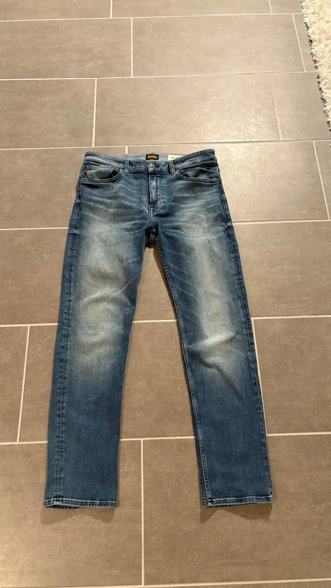 Blå jeans från BOSS, storlek 31