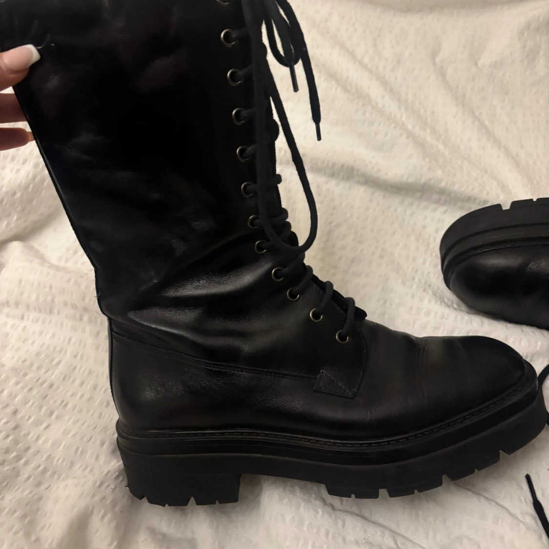 Svarta boots i läder - 1