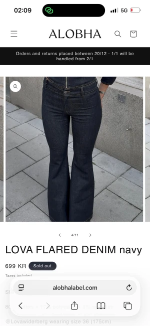 Söker - Söker dessa mörkblåa jeans från alobha i storlek xxs