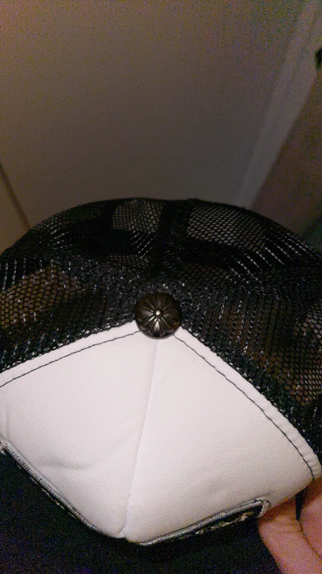 Chrome Hearts truckerkeps svart/vit - 3