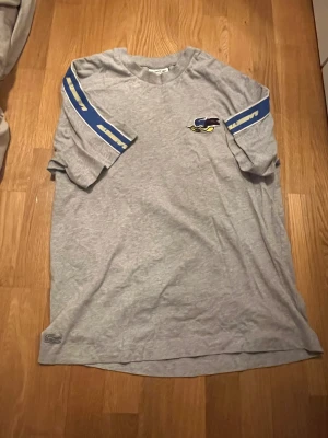 Lacoste t shirt - Fint skick
