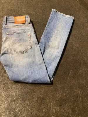 Replay jeans - Säljer dessa replay jeans bra scick skriv gärna vid frågor 👏👏👏👏