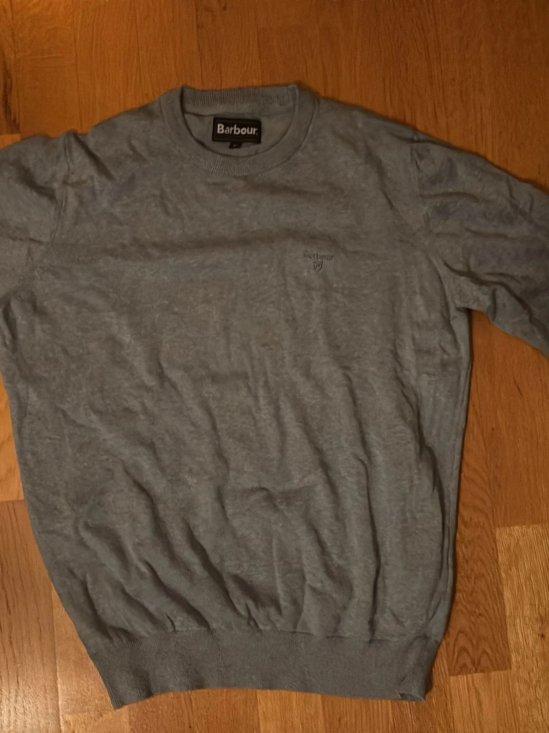 Blå stickad tröja från Barbour