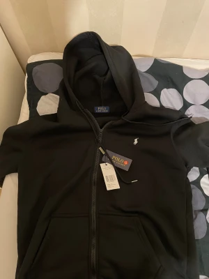 Ralph Lauren svart zip up - Den är ny