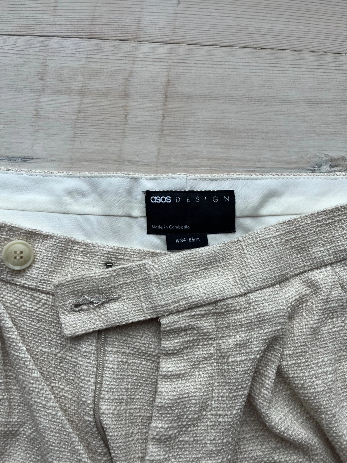 Beige linneshorts från ASOS DESIGN W34 - 1
