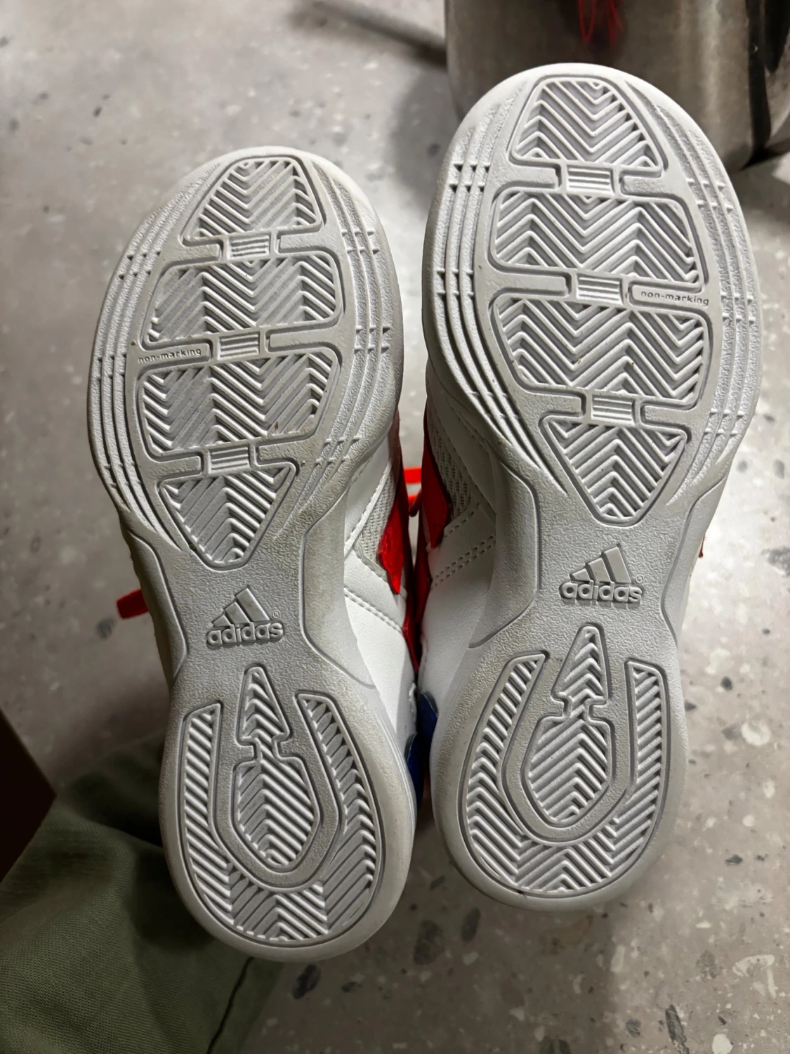 Adidas fotbollsskor barn  (inomhus sko) SALA - 2