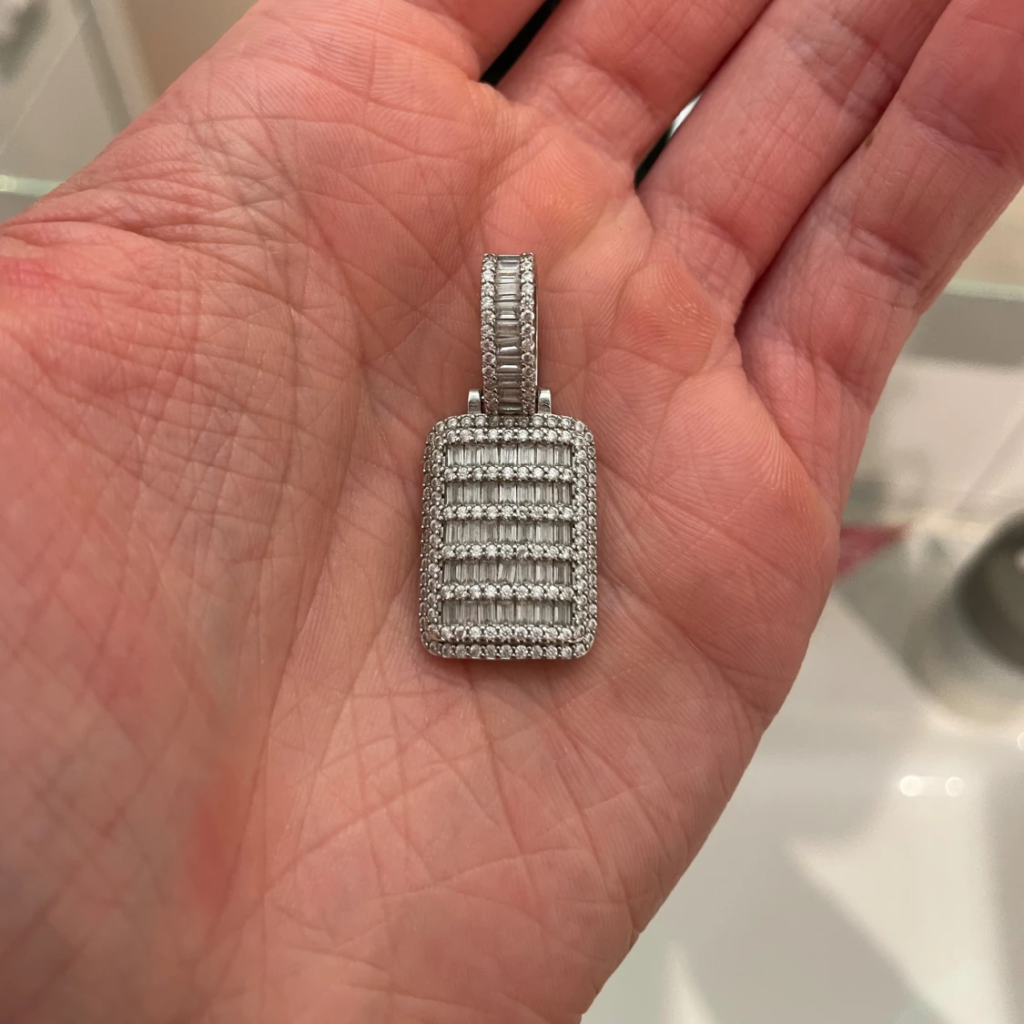 Moissanite hänge i äkta silver 