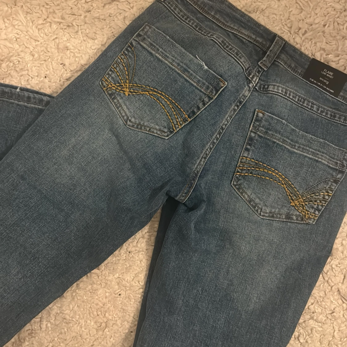 Lågmidjade jeans med mönster