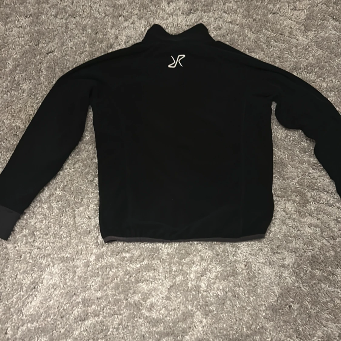 Svart fleecejacka RevolutionRace 152 - 1
