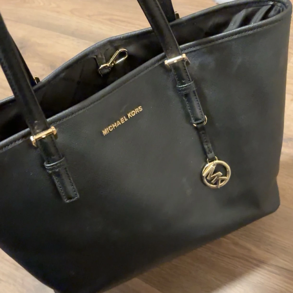 Svart axelväska från Michael Kors