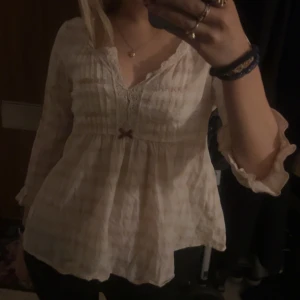 Blus från odd Molly  - Blus från odd Molly storlek 1 (skulle själv säga s) 