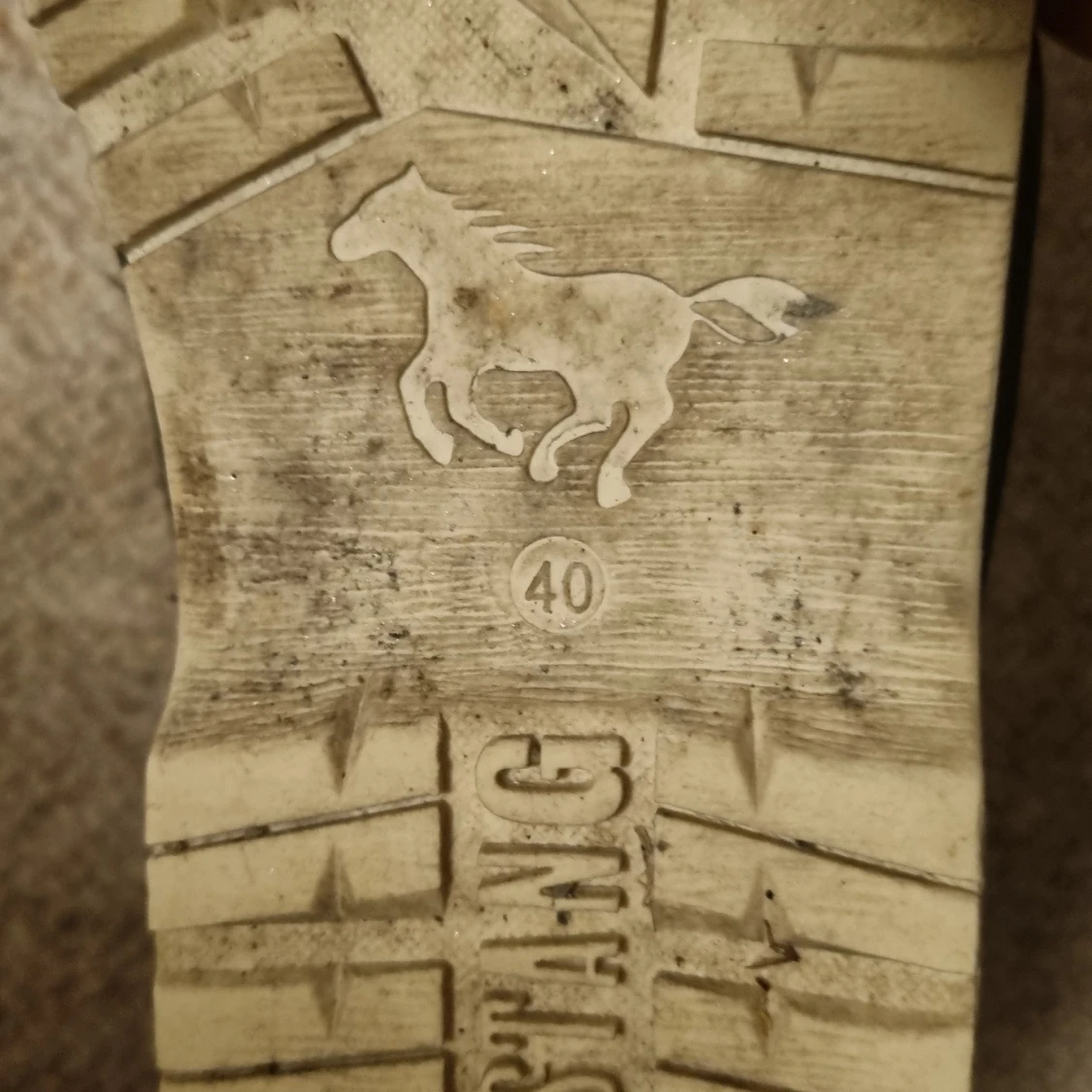 Mörkblåa boots från Mustang, storlek 4040 - 1