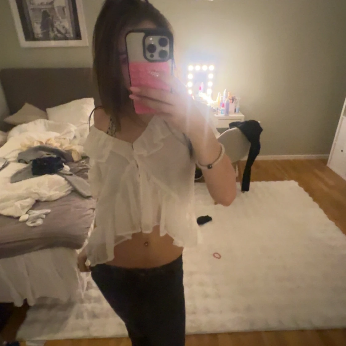 Vit volangblus med knappar - 1