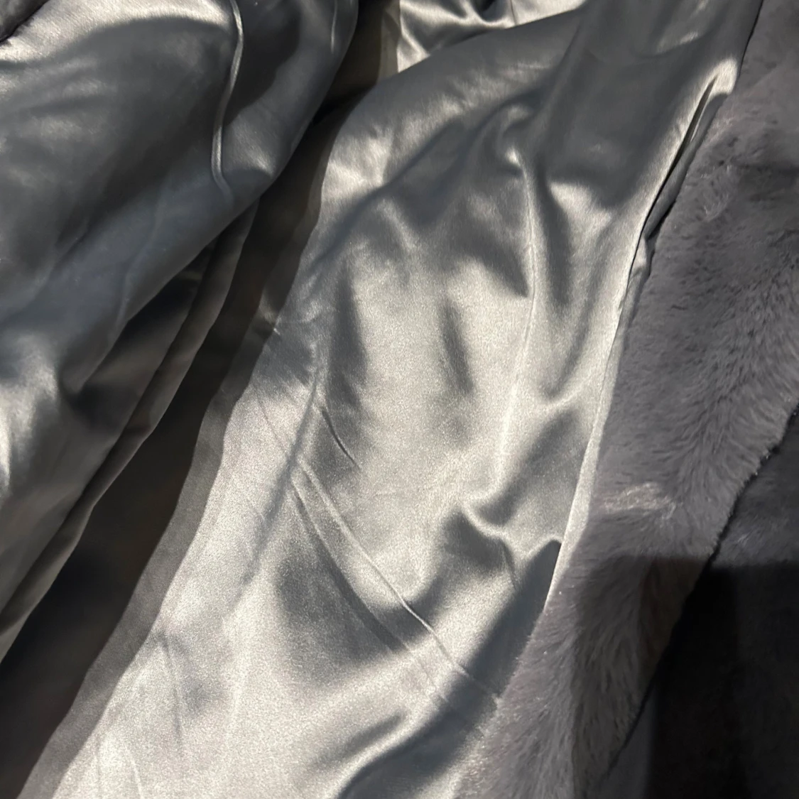 Grå pälsjacka från Twist & Tango - 1