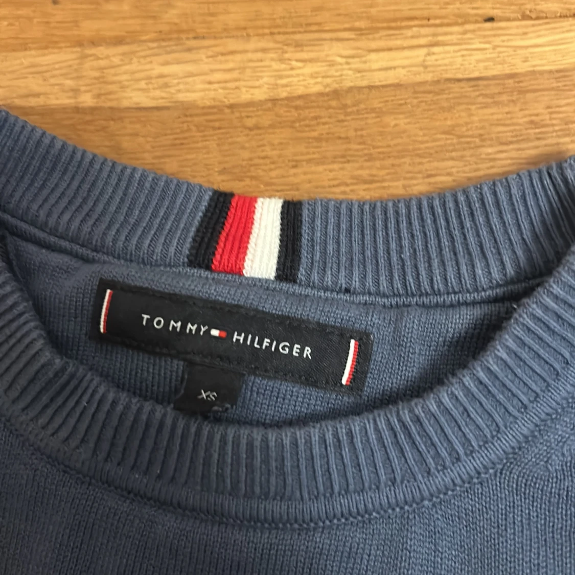 Blå tröja från Tommy Hilfiger XS - 2