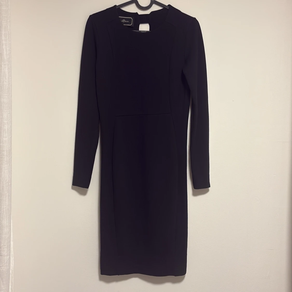 Svart långärmad klänning By Malene Birger