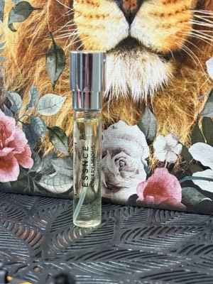 Essence Cherrylicious  - 15 ml