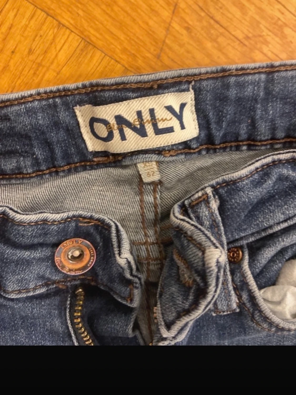 Blå bootcut jeans från ONLY - 2